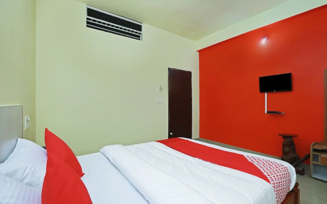 OYO 24623 Chetana Residency