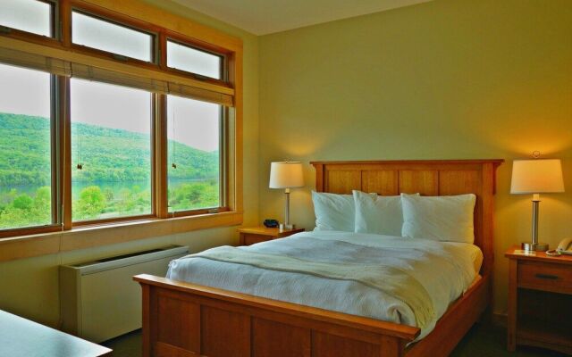 Nature Inn At Bald Eagle