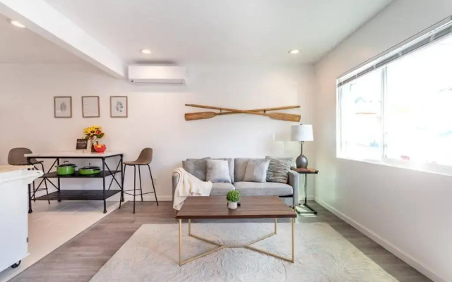 Leighton Campus Apt