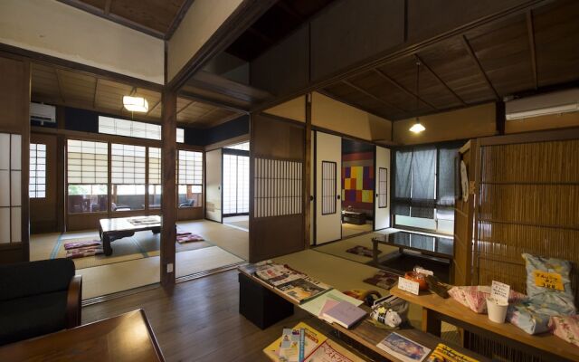 Showa house Dawasaru Zhuang
