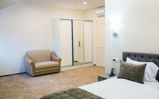 Familion Aparthotel