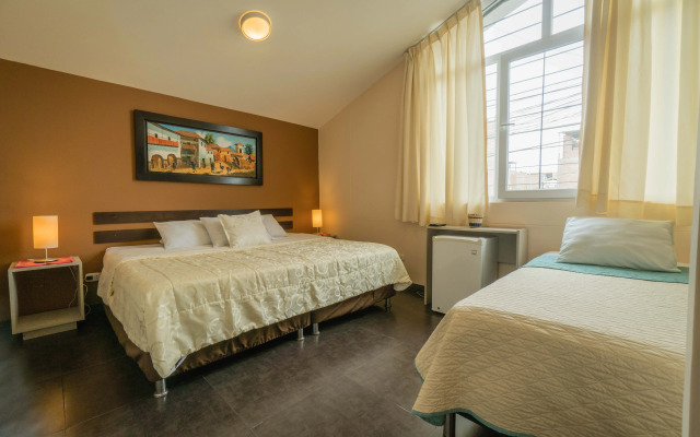 Wasi Airport Lima B&B