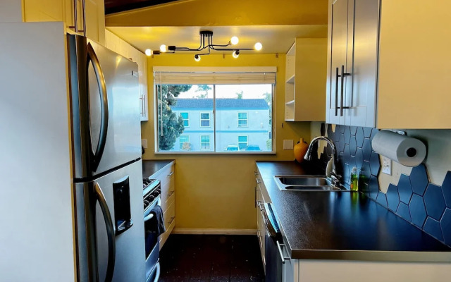 Lakeside Charm in Ocean Beach