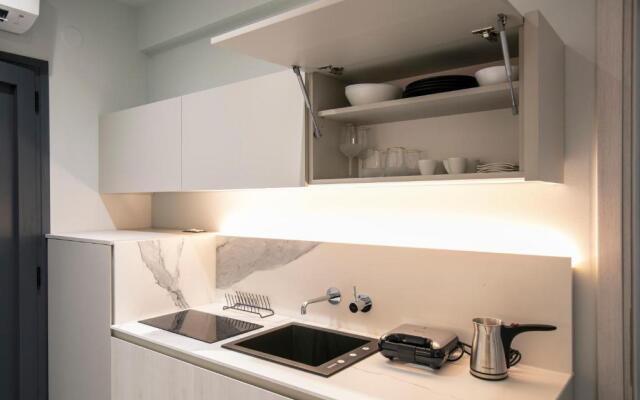 B&D Luxury Suites