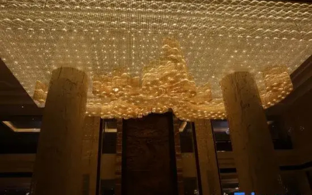 Phoenix International Hotel