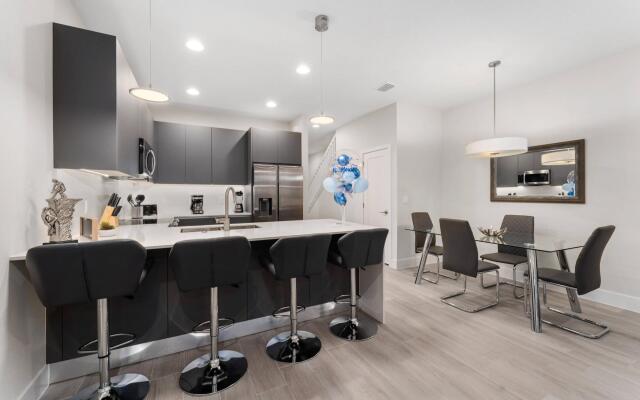 New Home 3bd 3bat Hidden Forest