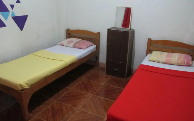 Pere Aristo Guesthouse