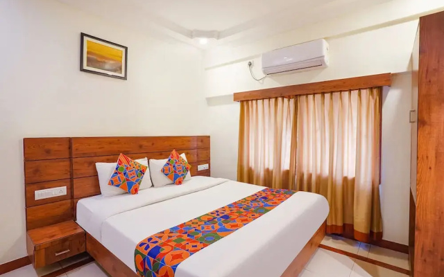 Hotel Savi Inn