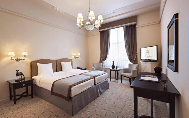 Hotel Metropole