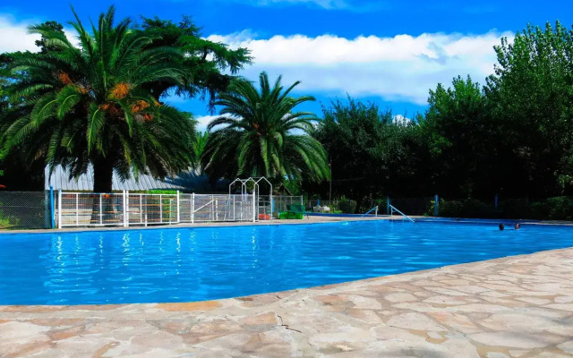 Los Platanos Cabañas & Suites