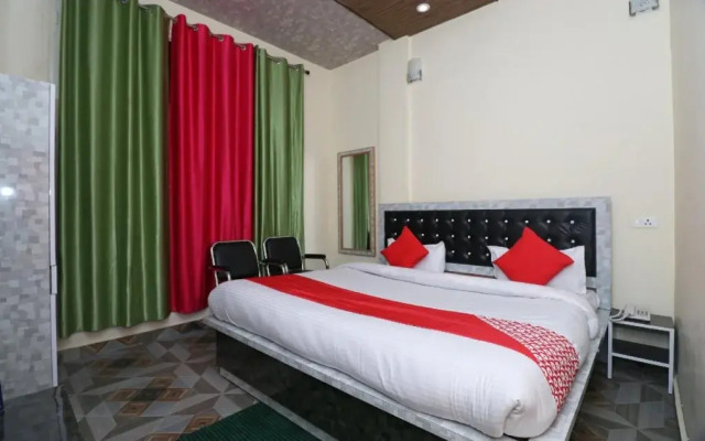 Green Mountains by OYO Rooms