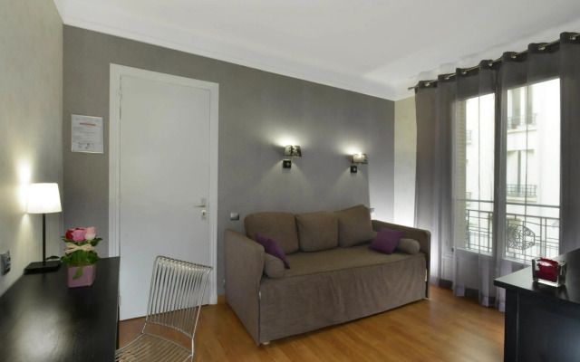 Hotel Carladez Cambronne