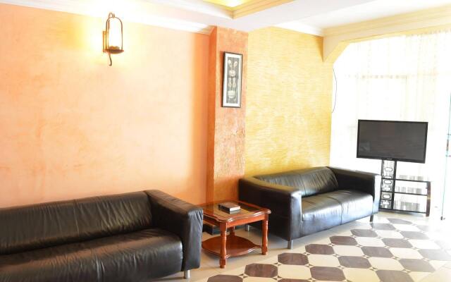 Royal City Hotel