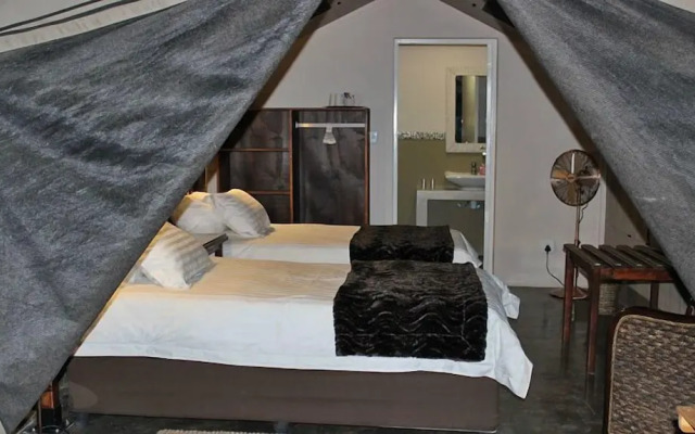 Uukwaluudhi Safari Lodge