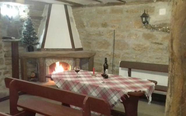 Старата къща - Трявна