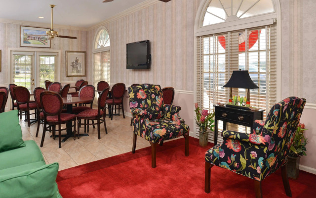 Best Western Plus Santee Inn