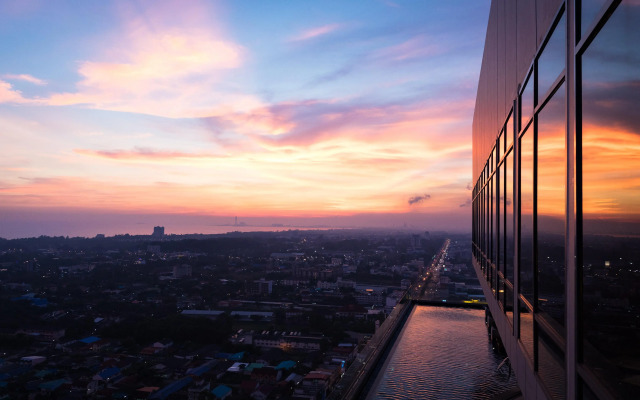 Holiday Inn & Suites Rayong City Centre by IHG