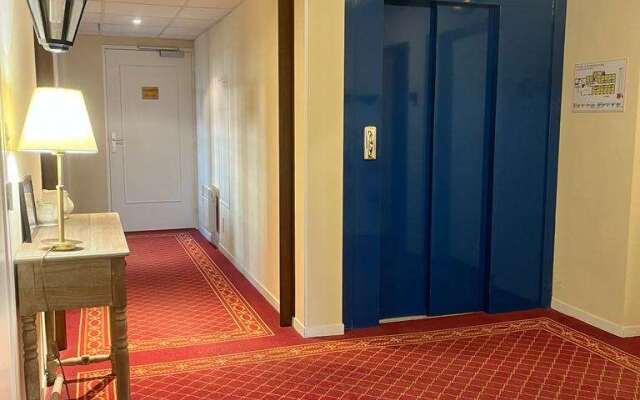 Logis Hôtel Sully le Château