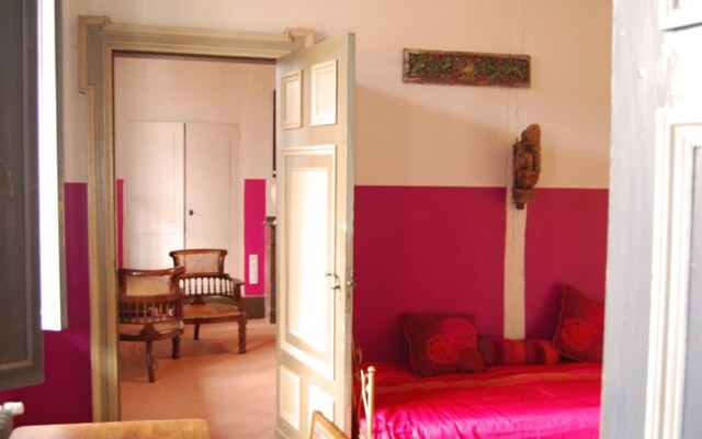 La Maison des Lumieres
