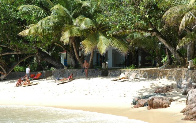 Sunset Beach Hotel