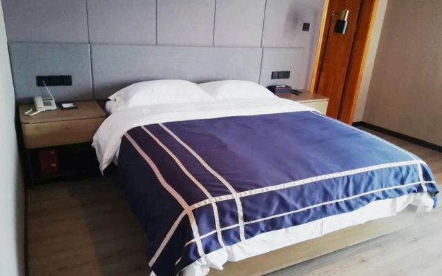 LANO Hotel Guangdong Maoming Xinyi City Yingbin Avenue Electric Power Development Zone – Guest Rooms – Maoming