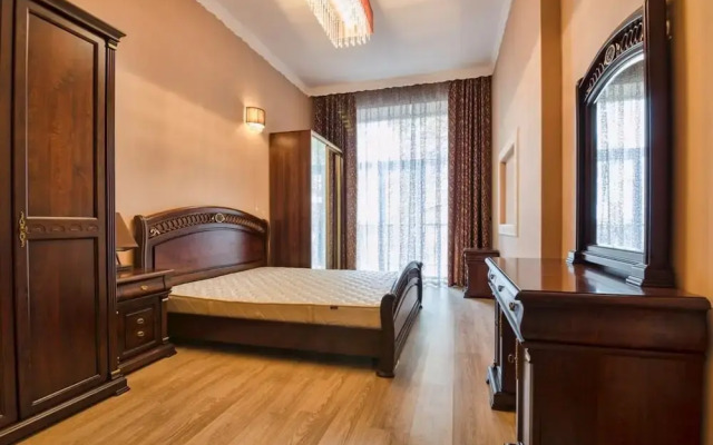 Apartment Saksaganskogo 7