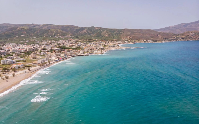 INDIGO BLUE Seaside Deluxe Apartments