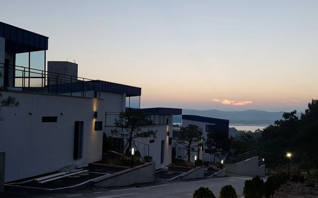 Obladi Resort & Pool Villa