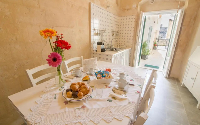 Il Vialetto Nei Sassi 2