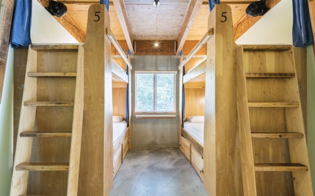 The Crash Pad - An Uncommon Hostel