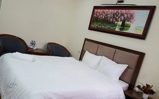 V House 1 Serviced Apartment