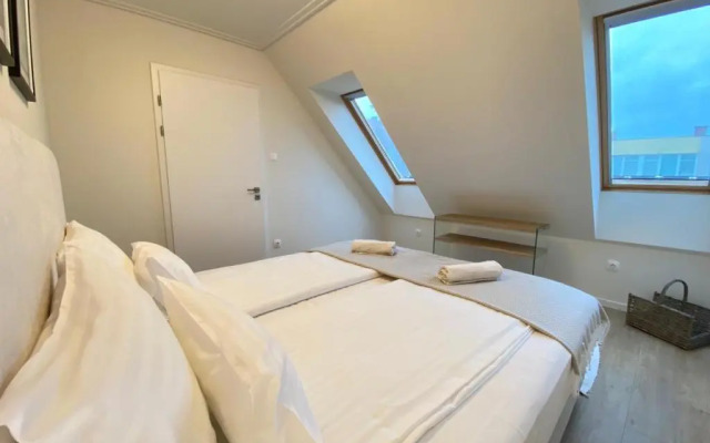 Sun terrace mini penthouse bestern