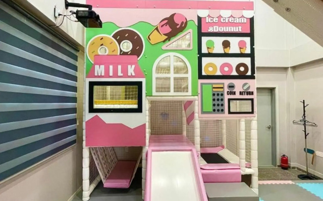 Gyeongju Star Garret Bed and Breakfast