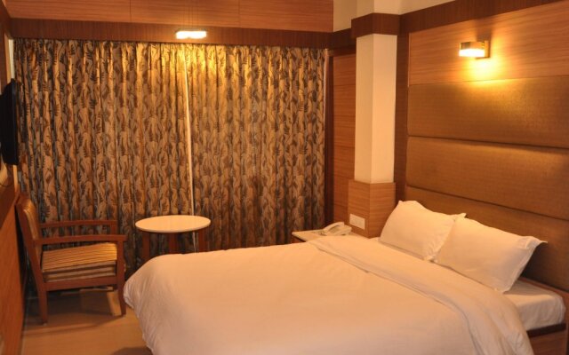 Hotel Sms Grand Inn