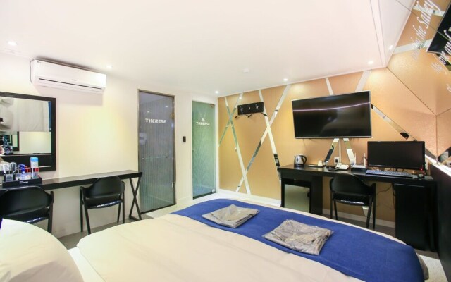 Sincheon Therese Hotel