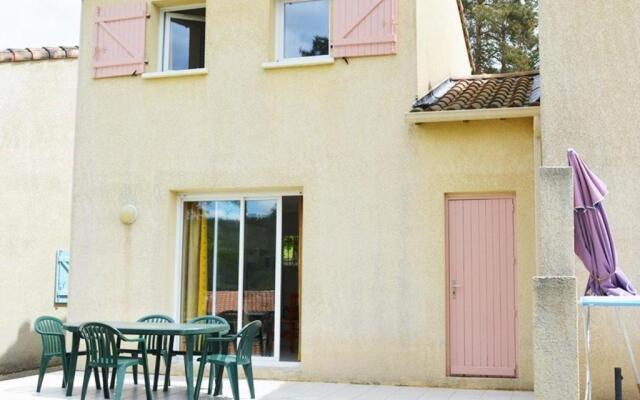 Maison Salavas, 3 Pièces, 6 Personnes - Fr-1-382-32