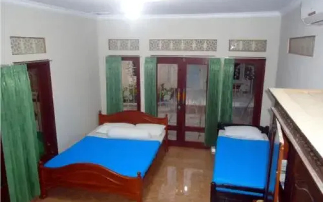 Aryabhisma Homestay