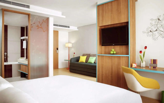 Grand Livio Kuta Hotel