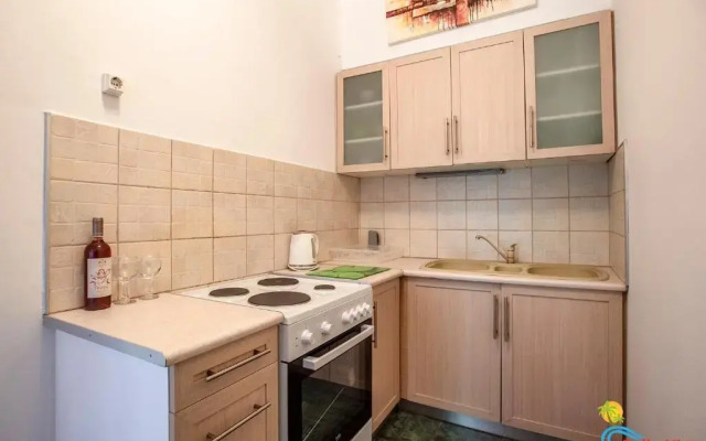 Bella Vista Apartments