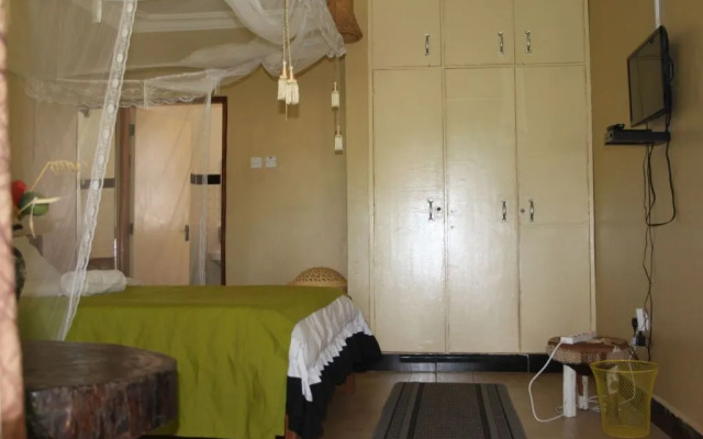 Serene Guesthouse, Entebbe
