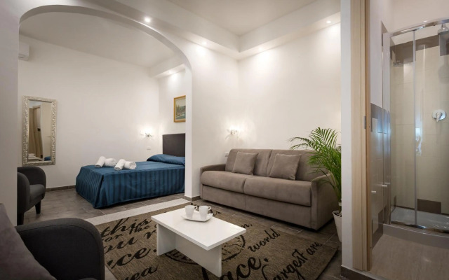 Stella Della Casa Florence