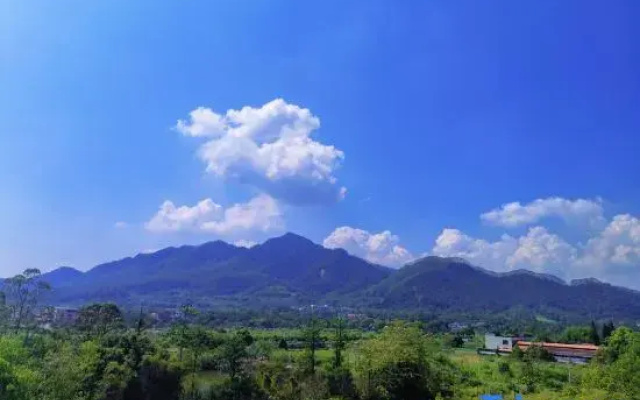 Qingyuan Qingxin Shimai Wenquan Homestay