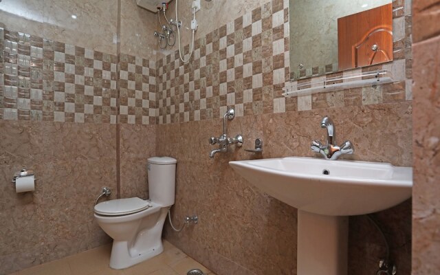 OYO 33014 Bhagwati Palace Guest House