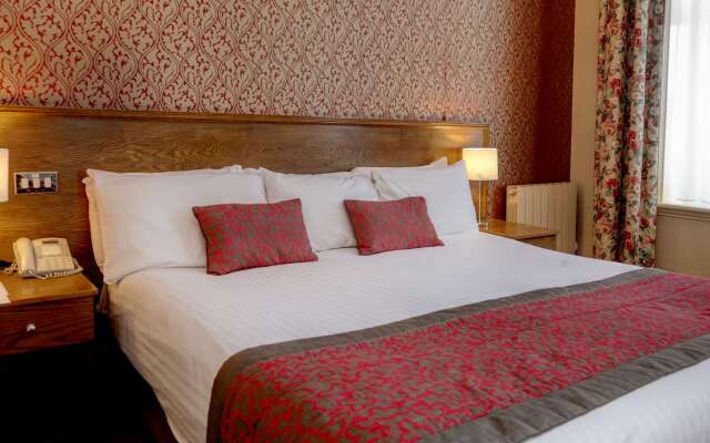 Crown and Mitre Hotel