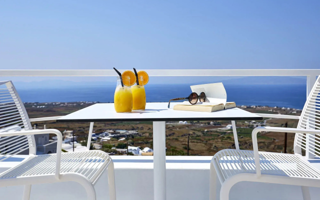 Aperanto Suites