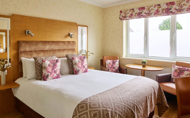 Fairlawns Hotel and Spa