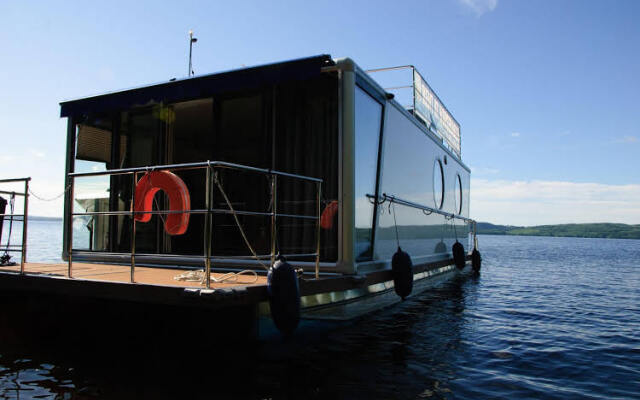 Houseboat Jyväskylä