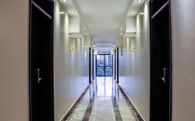 The Monarch Hotel