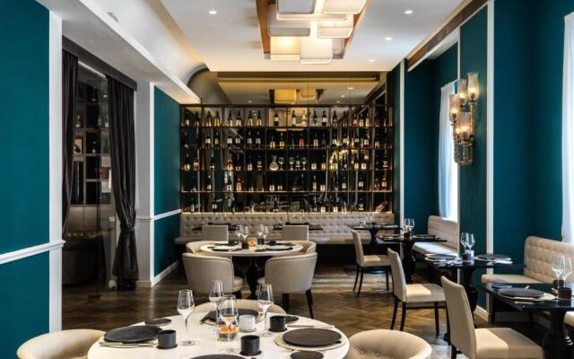 Plaza Hotel Lucchesi