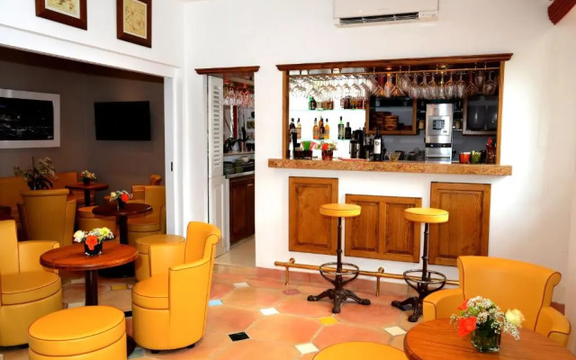Hotel Royal Bon Repos